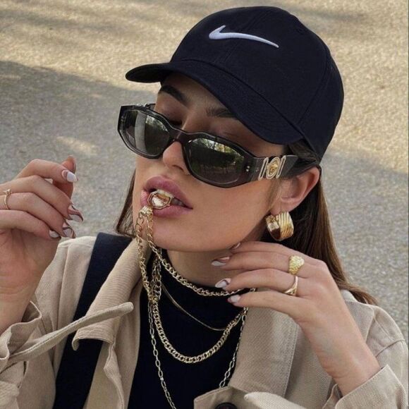 💯 NEW VERSACE VE4361 GB1/87 BLACK GREY UNISEX SUNGLASSES - Picture 8 of 13